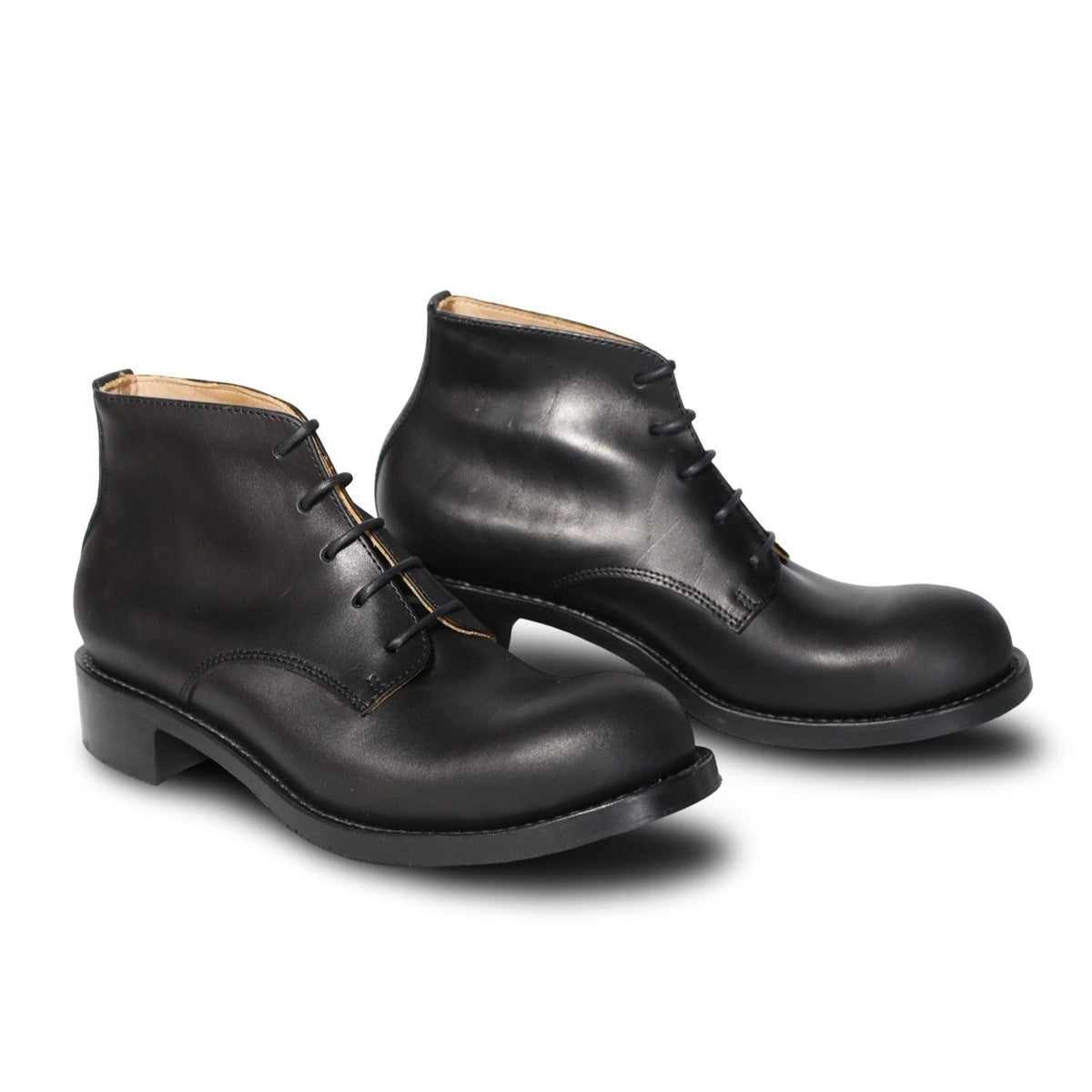 P-38 : Black Toiano